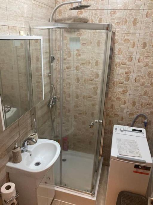 Cozy Flat Διαμέρισμα Πιτέστι Εξωτερικό φωτογραφία